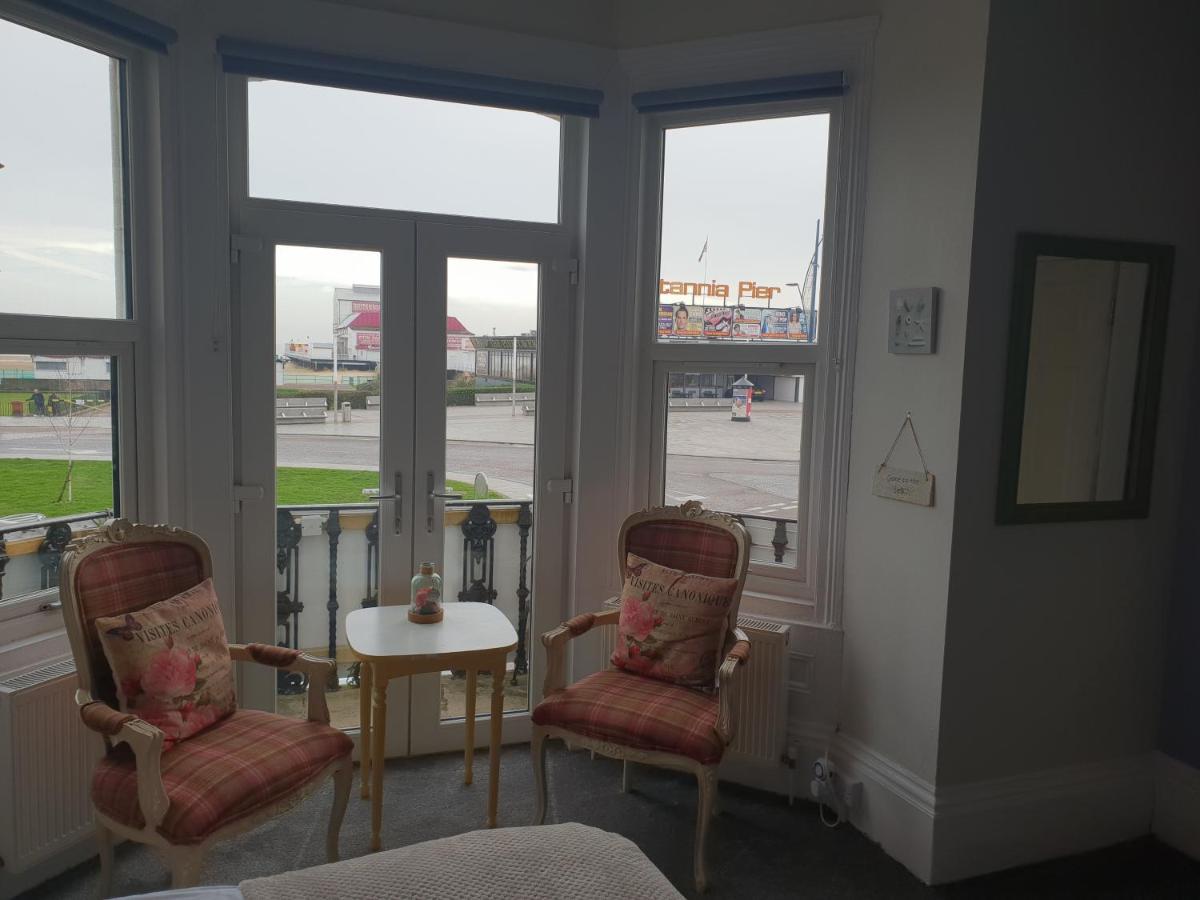 Henrys On The Prom Отель типа 