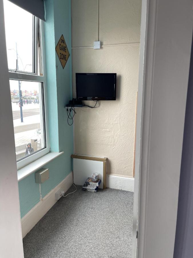 Henrys On The Prom 4* Great Yarmouth