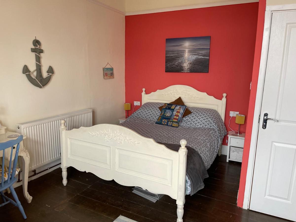 Bed and breakfast Henrys On The Prom