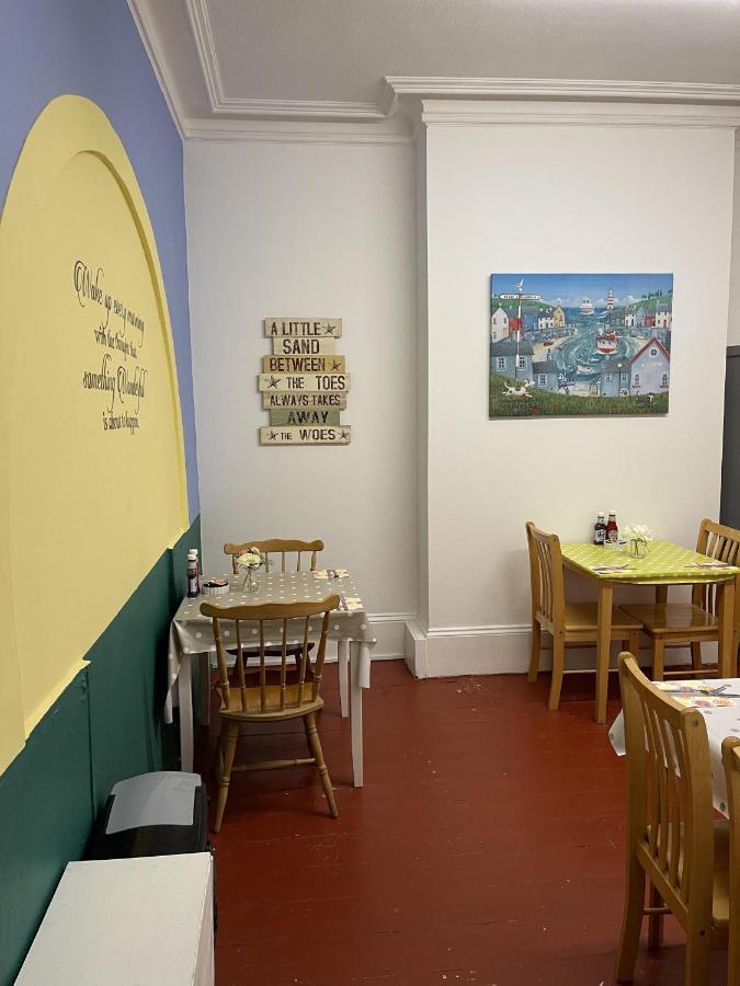 Couette-café Henrys On The Prom 4*